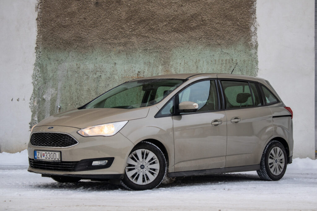 Ford Grand C-Max 1.0 EcoBoost / AJ NA SPLÁTKY / PROTIÚČET /