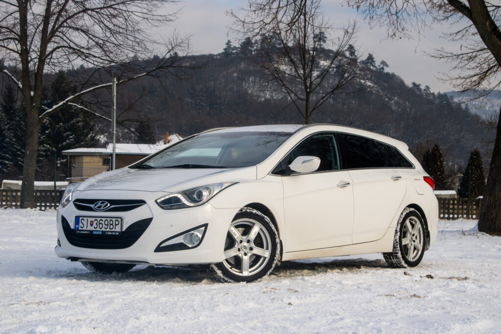 Hyundai i40 CW 1.7 CRDi / AJ NA SPLÁTKY / PROTIÚČET /