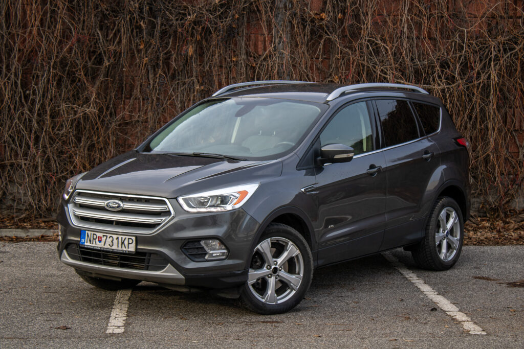 Ford Kuga 2.0 TDCi A/T AWD 4x4 110kw / AJ NA SPLÁTKY/ PROTIHODNOTA /
