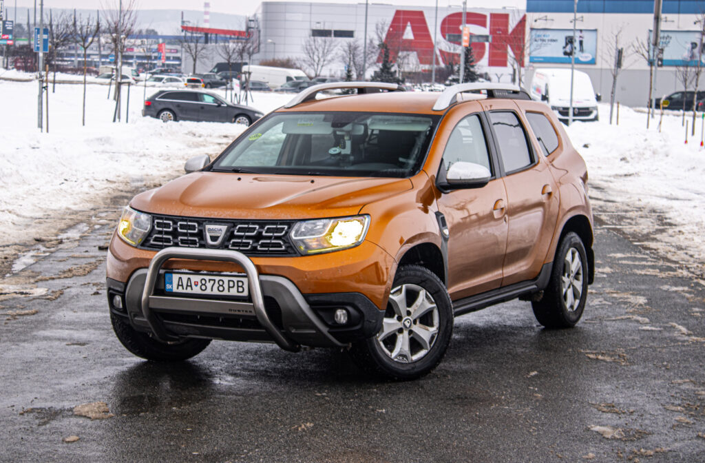 Dacia Duster 1.6 SCe S S Prestige 4x2 / NA SPLÁTKY / PROTIHODNOTA /