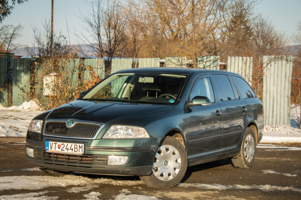 Škoda Octavia Combi 1.9 TDI Ambiente  // AJ NA SPLÁTKY / PROTIÚČET//