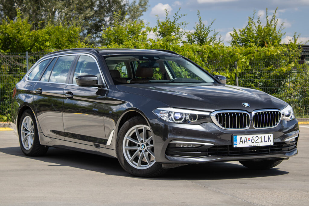 BMW Rad 5 Touring 520d G31 140kw xDrive AT/8 2019 / AJ NA SPLÁTKY / PROTIÚČET
