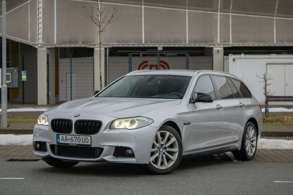 BMW Rad 5 Touring 530d  F11 / 180kW / AJ NA SPLÁTKY / PROTIÚČET