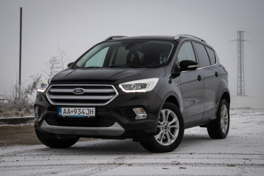 Ford Kuga 2.0 TDCi Titanium / AJ NA SPLÁTKY / PROTIHODNOTA /
