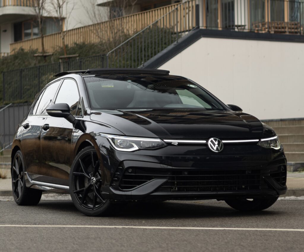 Volkswagen Golf 2.0 TSI 320k R PERFORMANCE 4MOTION DSG AJ NA SPLÁTKY / PROTIÚČET