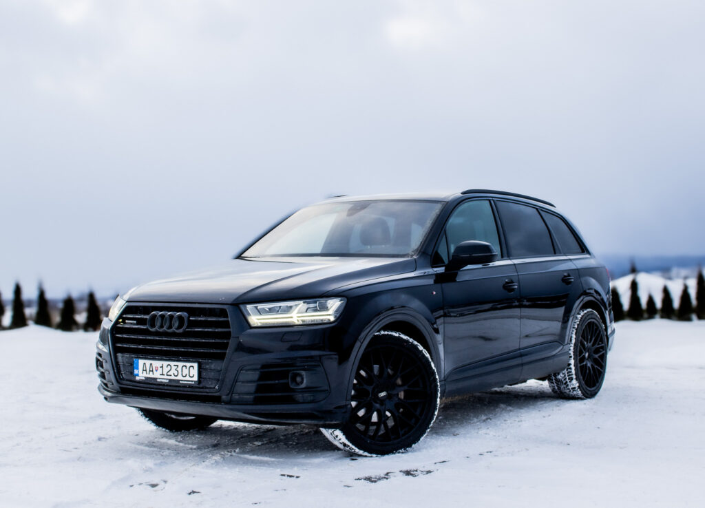 Audi Q7 50 3.0 TDI mHEV S line quattro tiptronic.  /PROTIÚČET/FINANCOVANIE/