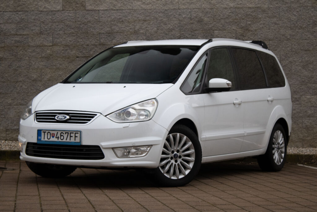 Ford Galaxy 2.0TDi 103kW AT 6-st. 7MIESTNE / AJ NA SPLÁTKY / PROTIÚČET /