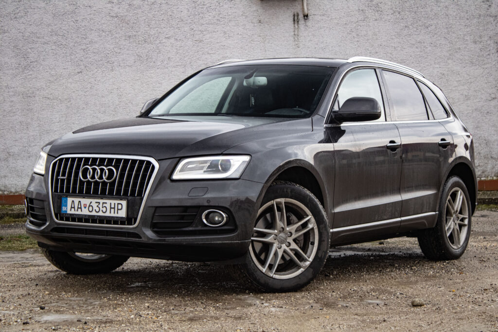 Audi Q5 Quattro 3.0TDI 180kW AT 2015  / AJ NA SPLÁTKY / PROTIÚČET /