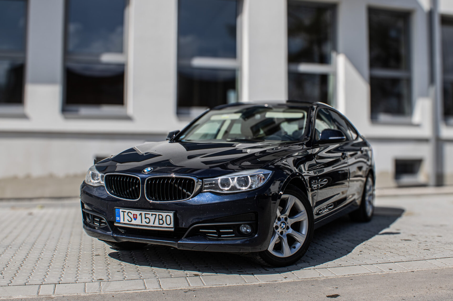 BMW Rad 3 GT  320d xDrive A/T.  /FINANCOVANIE/PROTIÚČET/