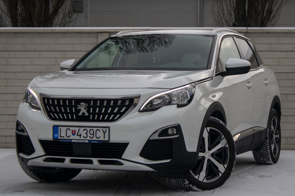 Peugeot 3008 1.6 THP Allure EAT6 AJ NA SPLÁTKY / PROTIÚČET