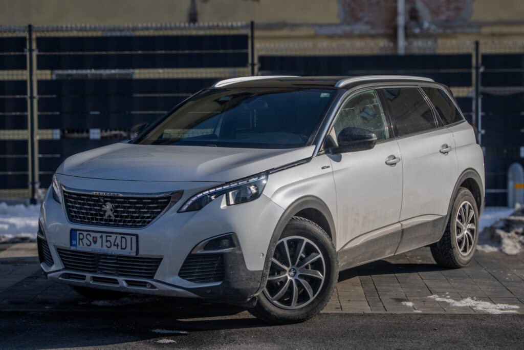Peugeot 5008 1.6 PureTech 180 E6.2 GT Line EAT8 / AJ NA SPLÁTKY / PROTIHODNOTA