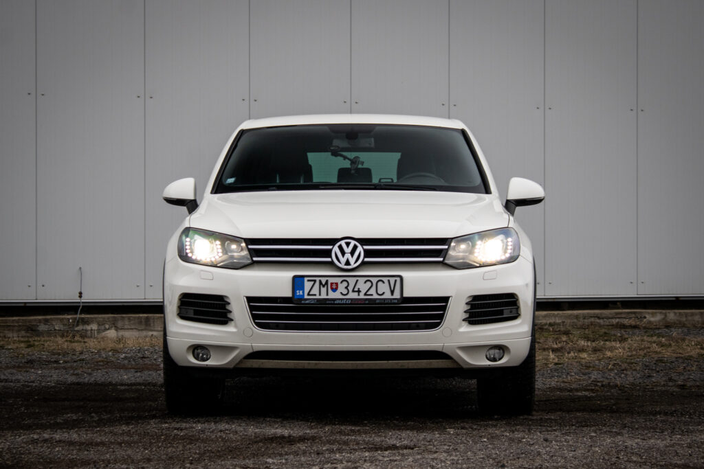 Volkswagen Touareg II 3.0 V6 TDI 240k / AJ NA SPLÁTKY / PROTIHODNOTA /
