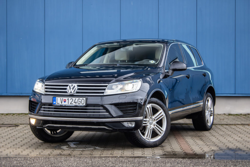 Volkswagen Touareg 3.0 TDI, 4x4, 193kW, A8 / AJ NA SPLÁTKY / PROTIÚČET /