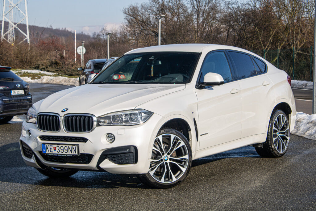 BMW X6 xDrive 30d M-Packet A/T / AJ SPLÁTKY / PROTIÚČET /