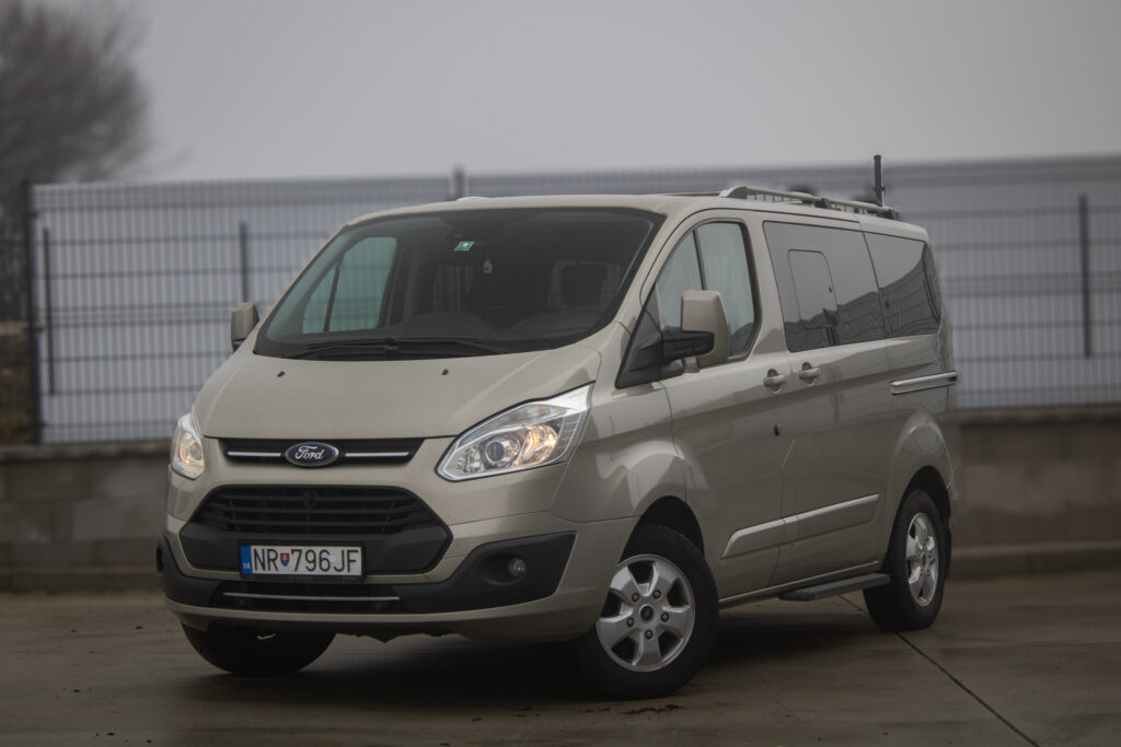 Ford Tourneo Custom 2.0 TDCI / AJ NA SPLÁTKY / PROTIHODNOTA /