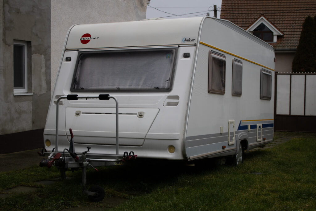 Burstner obytný príves // AJ NA SPLÁTKY / PROTIÚČET