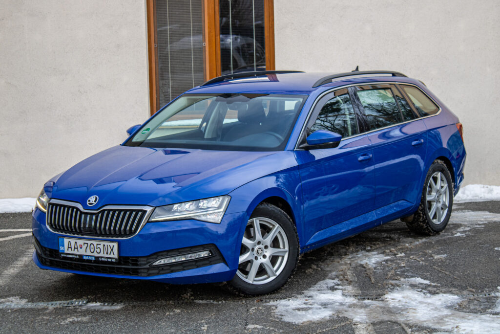 Škoda Superb Combi 2.0 TSI Ambition DSG / AJ SPLÁTKY / PROTIÚČET /