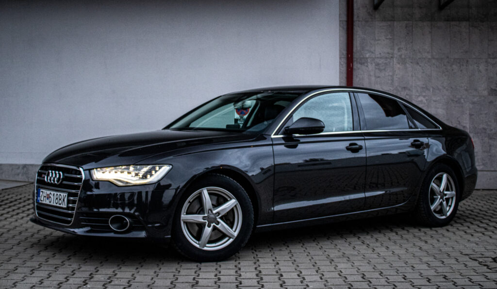 Audi A6 3.0 TDI DPF 245k quattro Prestige S tronic, 180kW / AJ NA SPLÁTKY / PROTIÚČET