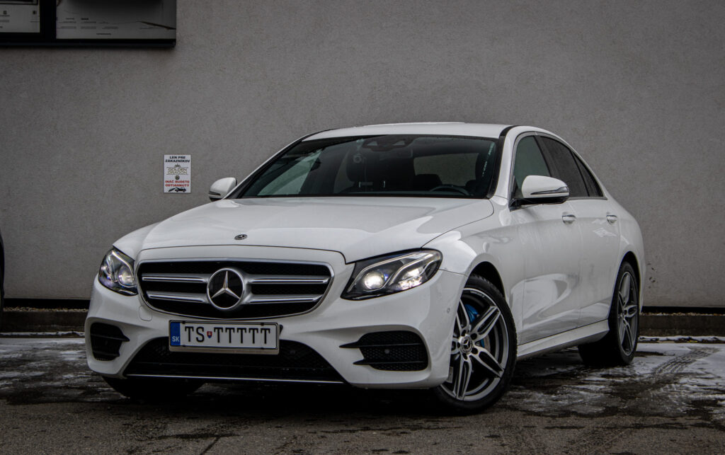 Mercedes-Benz E trieda Sedan 400 d 4MATIC A/T, 250kW, A9, 4d. (2018 - 2020) / AJ NA SPLÁTKY / P