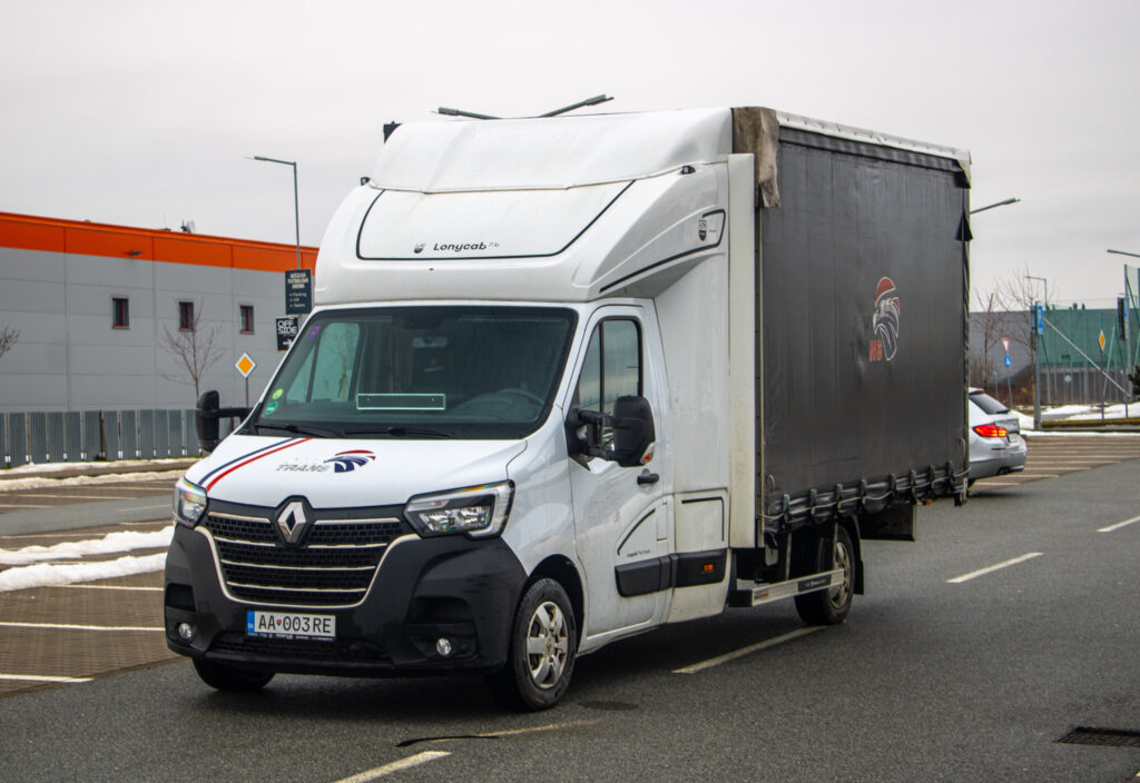 Renault Master L3H1P3 165k CARPOOL 10 paletova plachta /NA SPLÁTKY/PROTIHODNOTA/