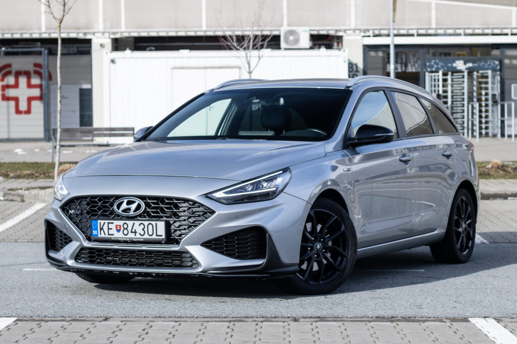 Hyundai i30 CW 1.5 T-GDi mHEV N Line, 117,5kW (2022) / AJ NA SPLÁTKY / PROTIÚČET /