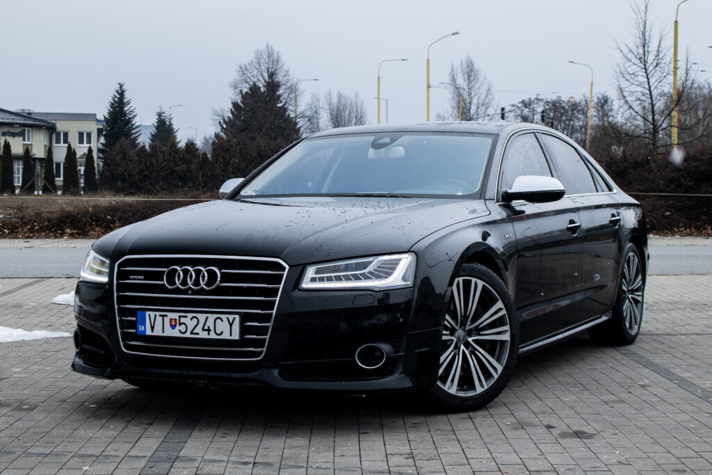 Audi A8 4.2 TDI V8 quattro tiptronic, 283kW (2016) / AJ NA SPLÁTKY / PROTIÚČET /