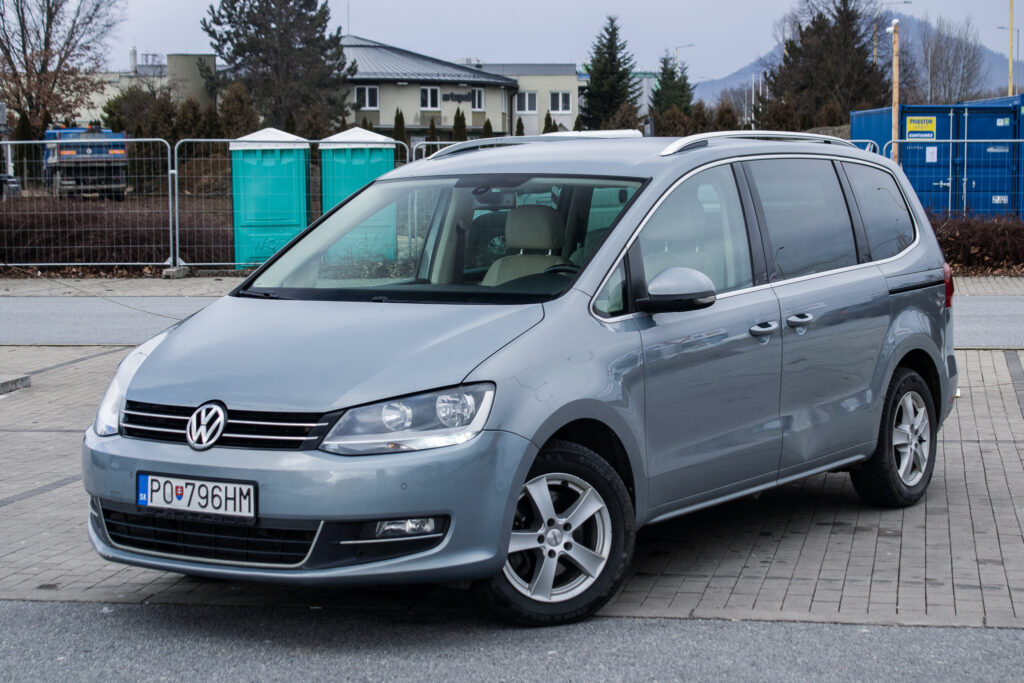 Volkswagen Sharan 2.0 TDI DSG, 103kW (2014) / AJ NA SPLÁTKY / PROTIÚČET /