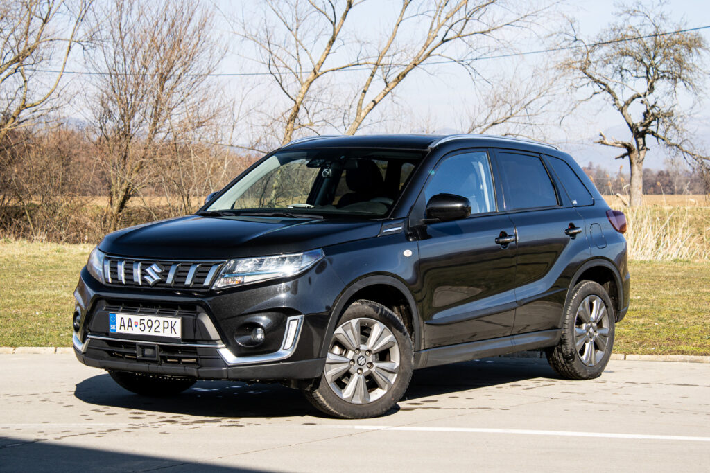 Suzuki Vitara 1.4Boosterjet Mildhybrid / AJ NA SPLÁTKY / PROTIHODNOTA /