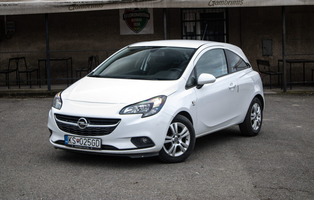 Opel Corsa 1.2 16V Sport