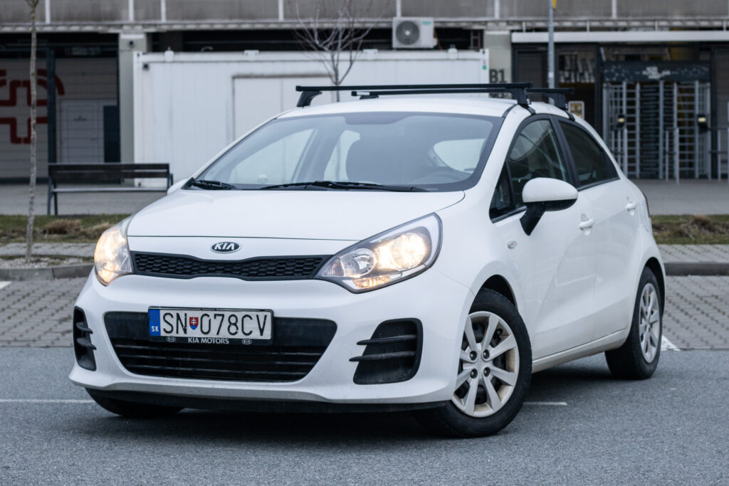 Kia Rio 61,8kW (2016) / AJ NA SPLÁTKY / PROTIÚČET /