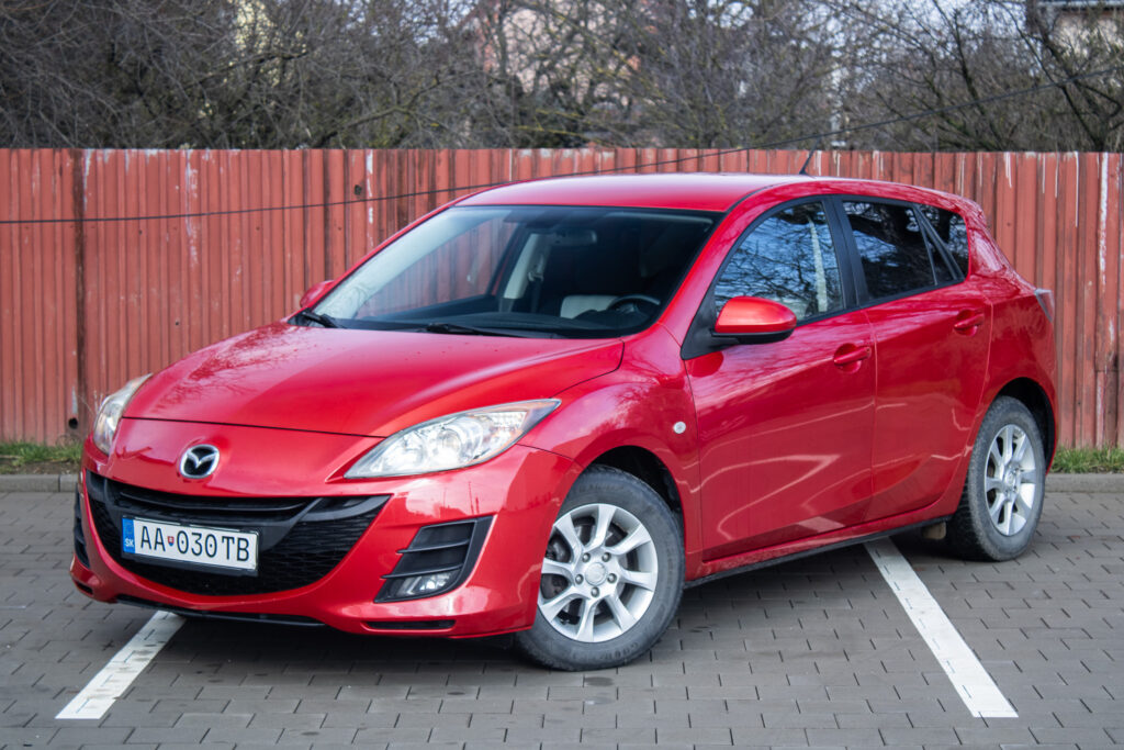 Mazda 3 1.6, 77kW (2010) / AJ NA SPLÁTKY / PROTIÚČET /