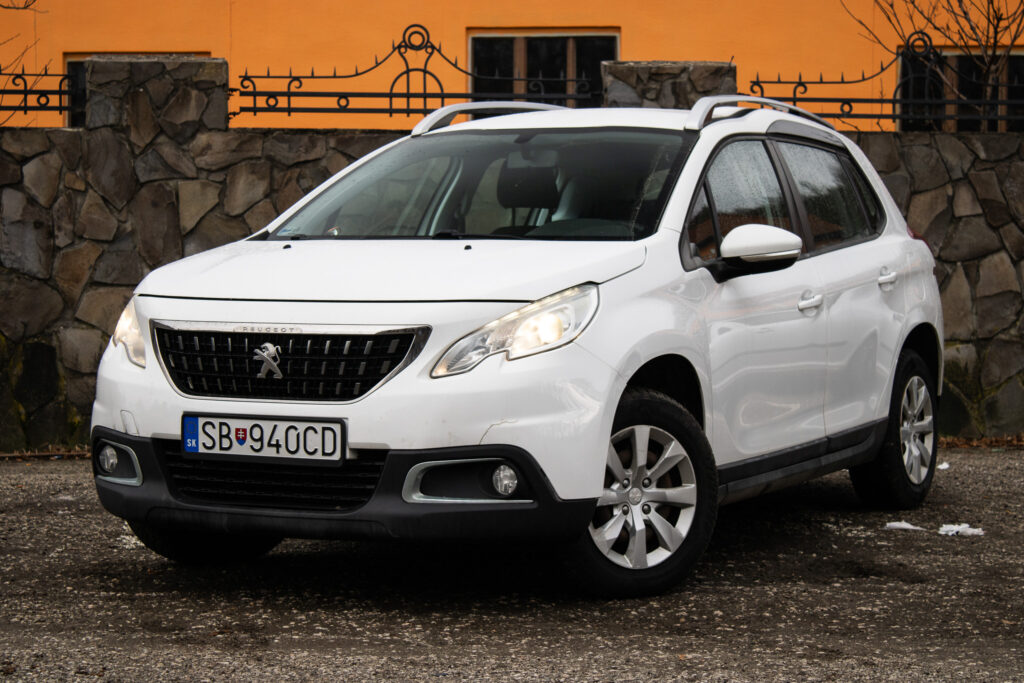 Peugeot 2008 1.6 BlueHDi / AJ NA SPLÁTKY / PROTIÚČET /