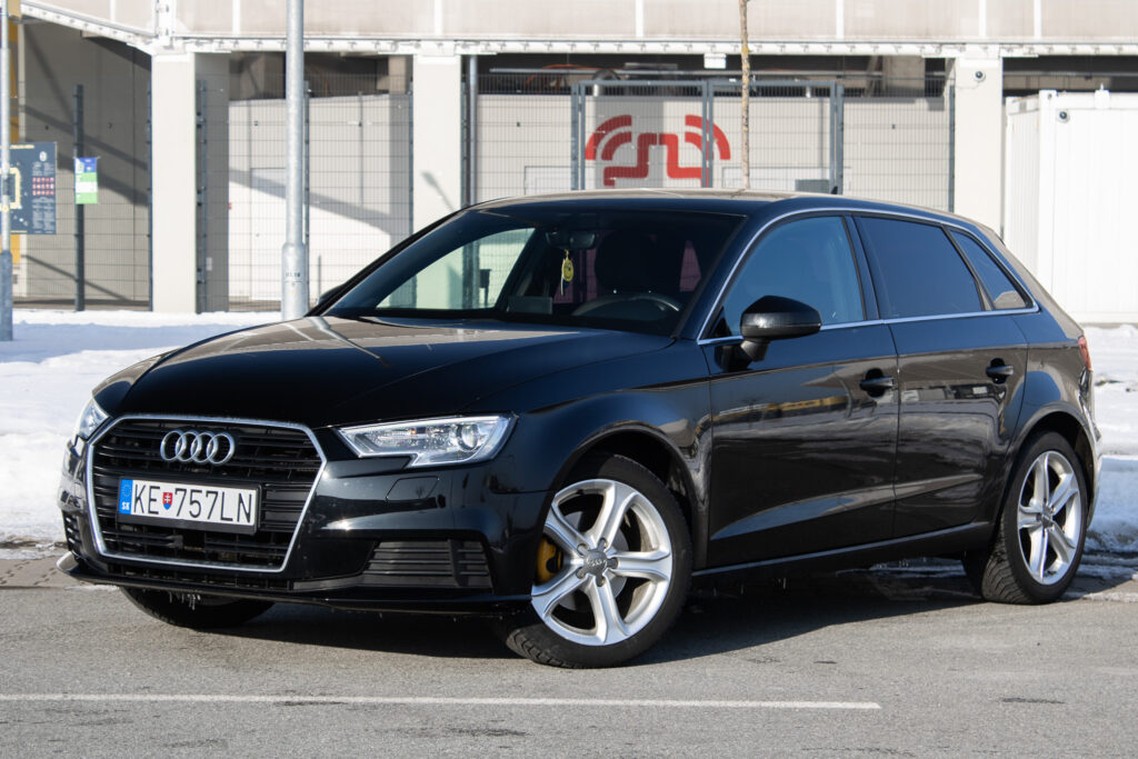 Audi A3 Sportback 1.4 TFSI S tronic / 110kW / AJ NA SPLÁTKY / PROTIÚČET