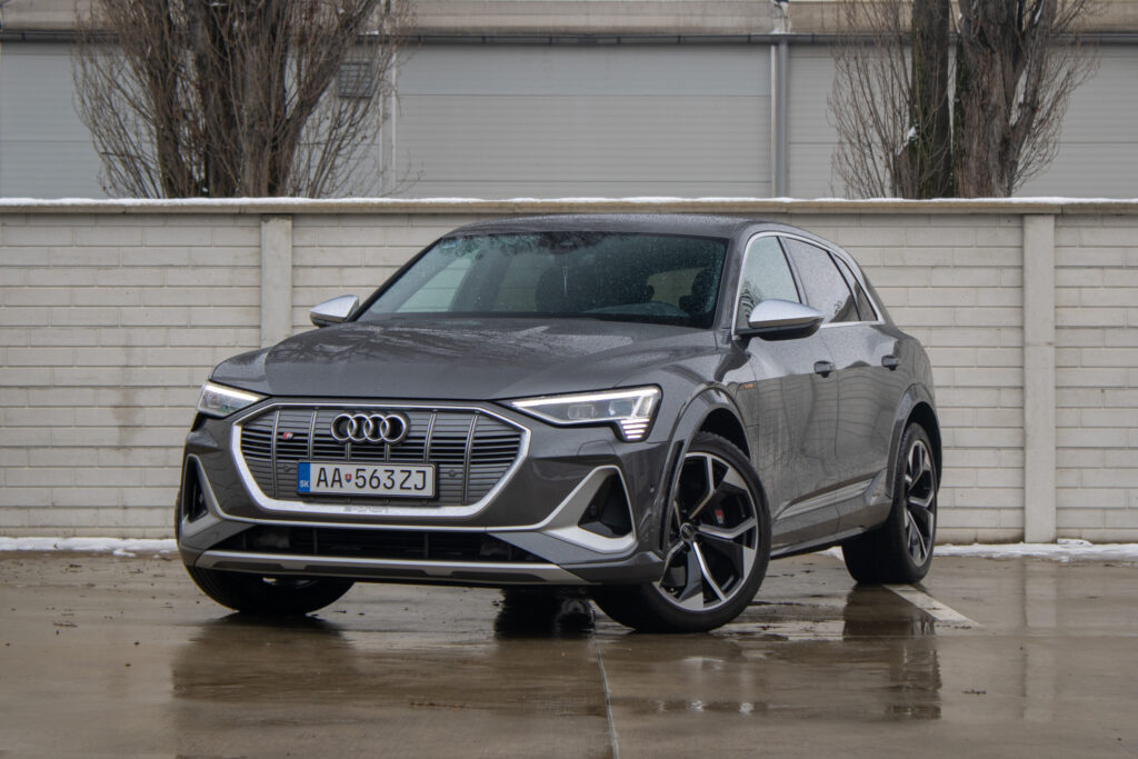 Audi E-tron S quattro AJ NA SPLÁTKY / PROTIÚČET