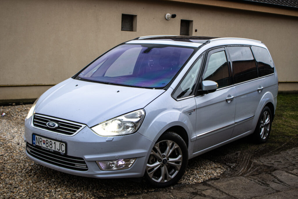 Ford Galaxy 2.2 TDCi TitaniumS 147kW MT6 7miest Panoráma/ AJ NA SPLÁTKY / PROTIÚČET /