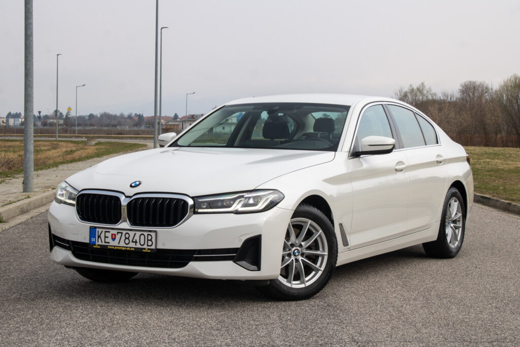 BMW Rad 5 520D mHEV Xdrive / AJ NA SPLÁTKY- PROTIHODNOTA /