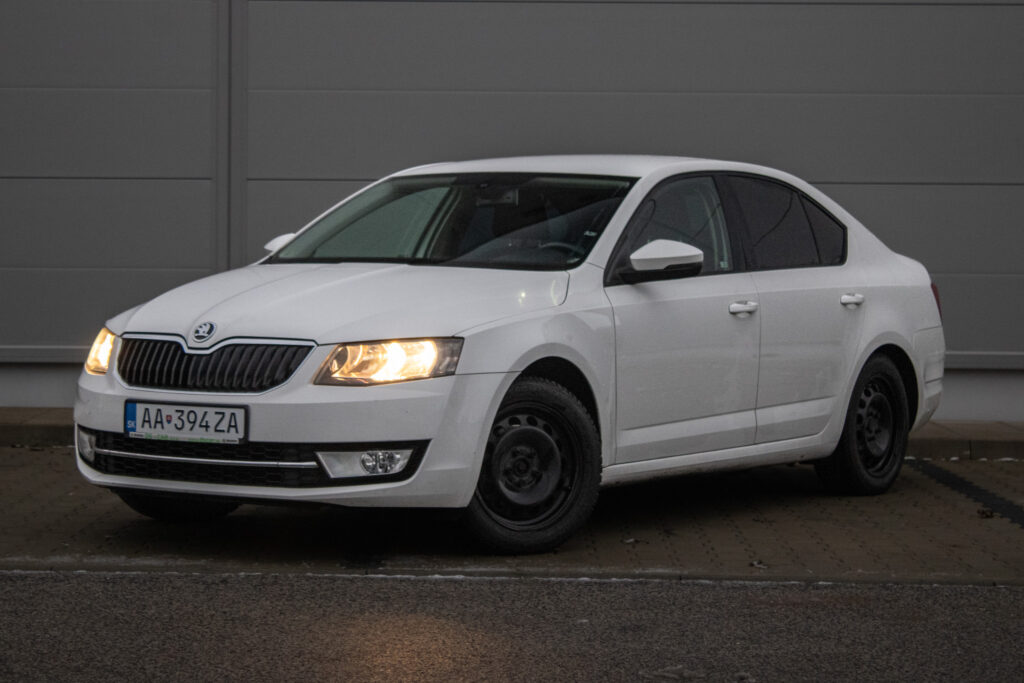 Škoda Octavia 1.4 TSI 103kw MT/6 2014 / AJ NA SPLÁTKY / PROTIÚČET