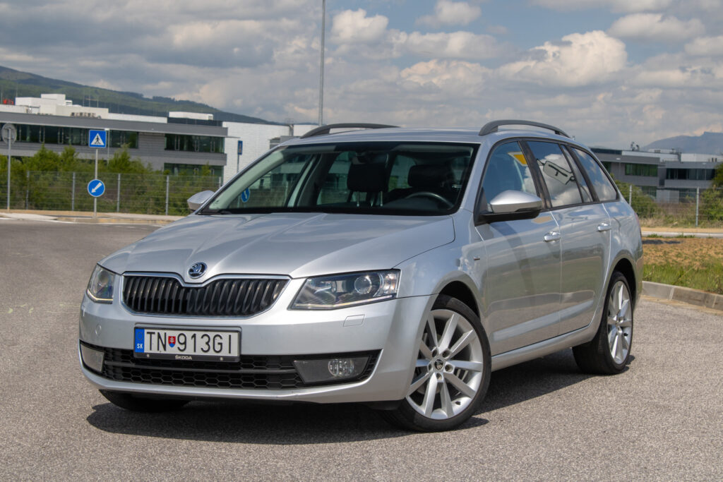 Škoda Octavia Combi 2.0 TDI automat DSG / AJ NA SPLÁTKY - PROTIHODNOTA /