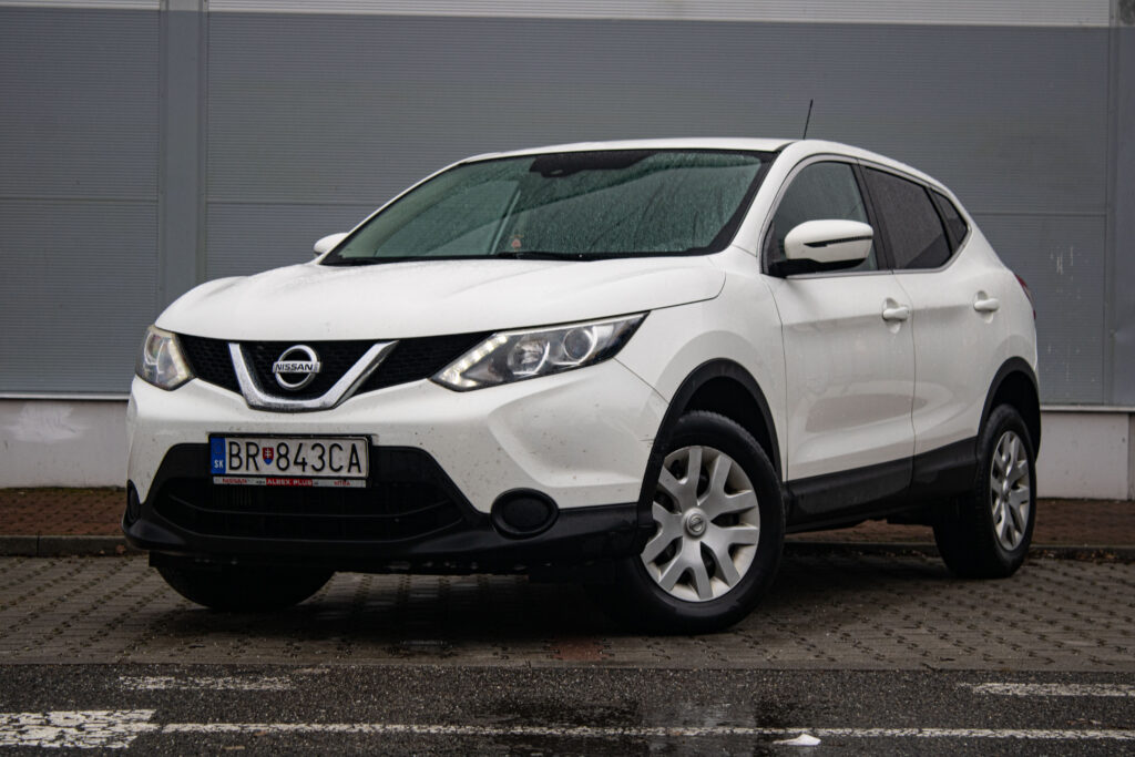 Nissan Qashqai 96kW 4x4 2016 / AJ NA SPLÁTKY / PROTIÚČET /