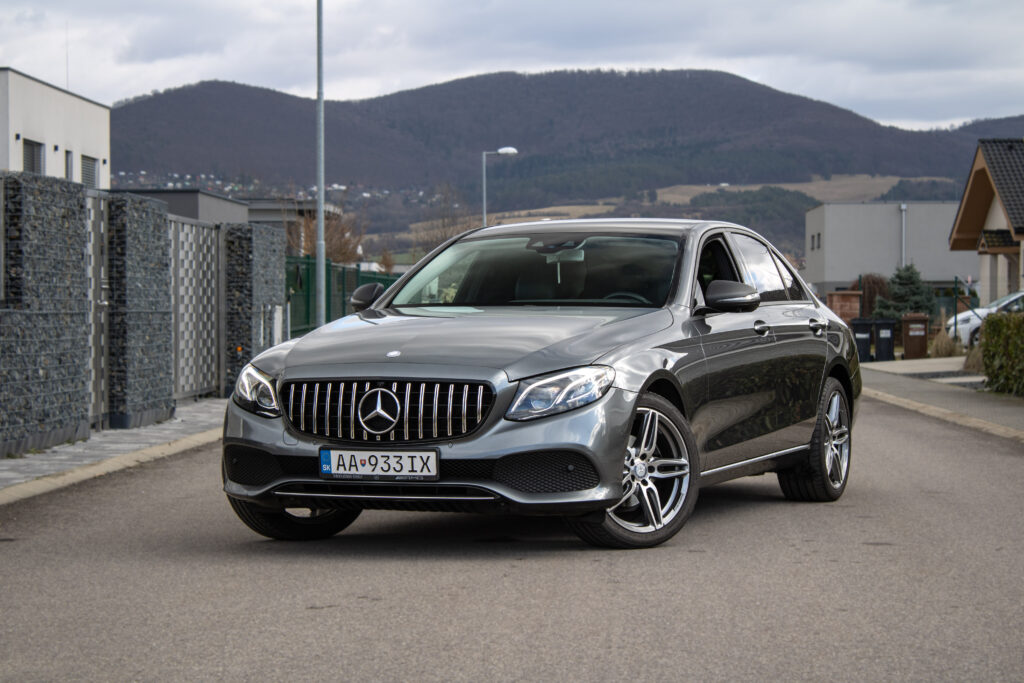 Mercedes-Benz E trieda Sedan 220 d, 143kW, A9 / AJ NA SPLÁTKY / PROTIÚČET /