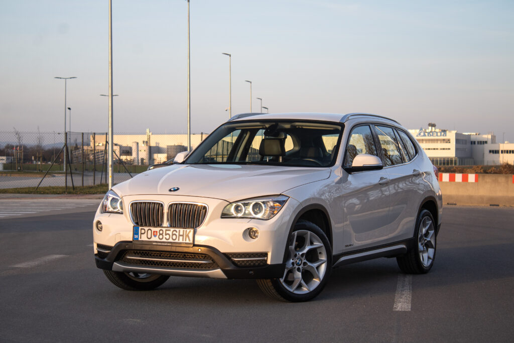 BMW X1 xDrive 18d, A/T8