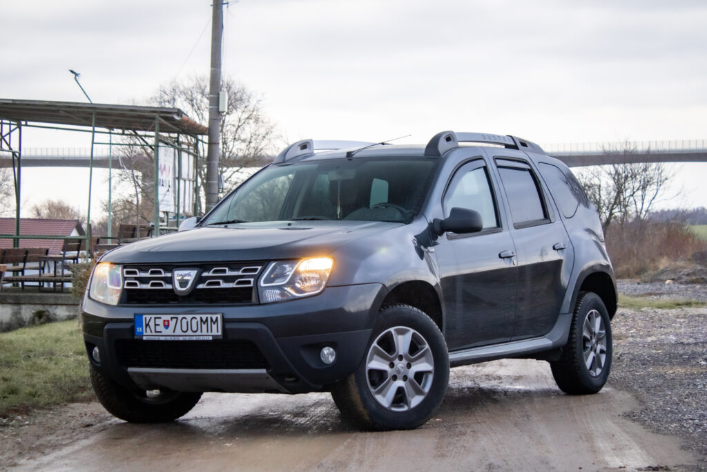 Dacia Duster 1.2TCe 92kw MT/6 2014 / AJ NA SPLÁTKY / PROTIÚČET