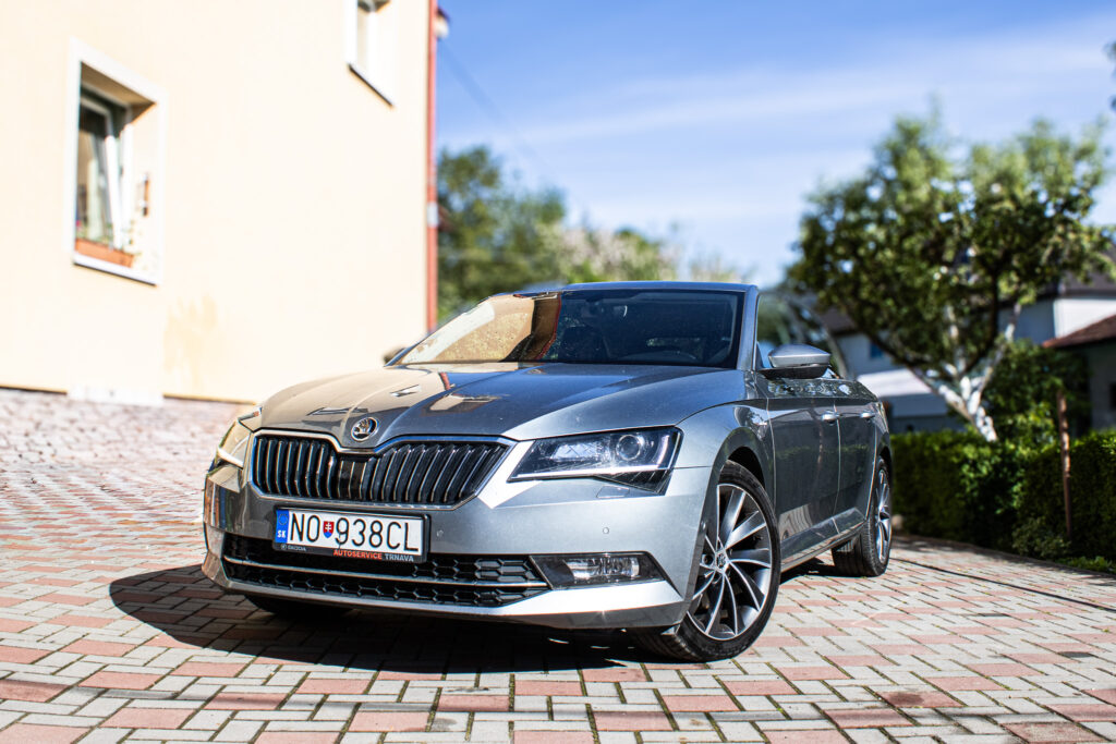 Škoda Superb 2.0 TDI 190k 4x4 L K DSG EU6.   FINANCOVANIE/PROTIÚČET