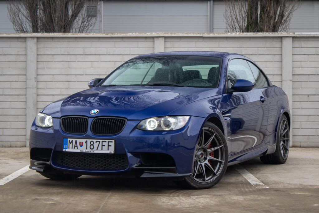BMW M3 E93 Cabrio AT 4.0 V8 AJ NA SPLÁTKY / PROTIÚČET