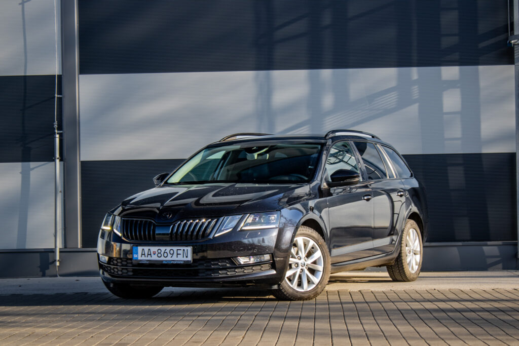 Škoda Octavia Combi 1.6 TDI Style / AJ NA SPLÁTKY / PROTIÚČET /