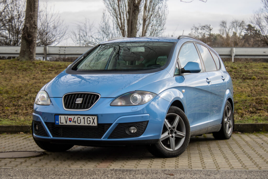 Seat Altea 1.6 TDI, 77kW, M5 / AJ NA SPLÁTKY / PROTIÚČET /
