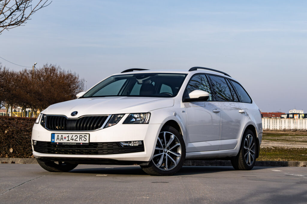 Škoda Octavia Combi DSG 2.0 TDI 110kW Soleil / TOP STAV / Aj na splátky / Protiúčet /