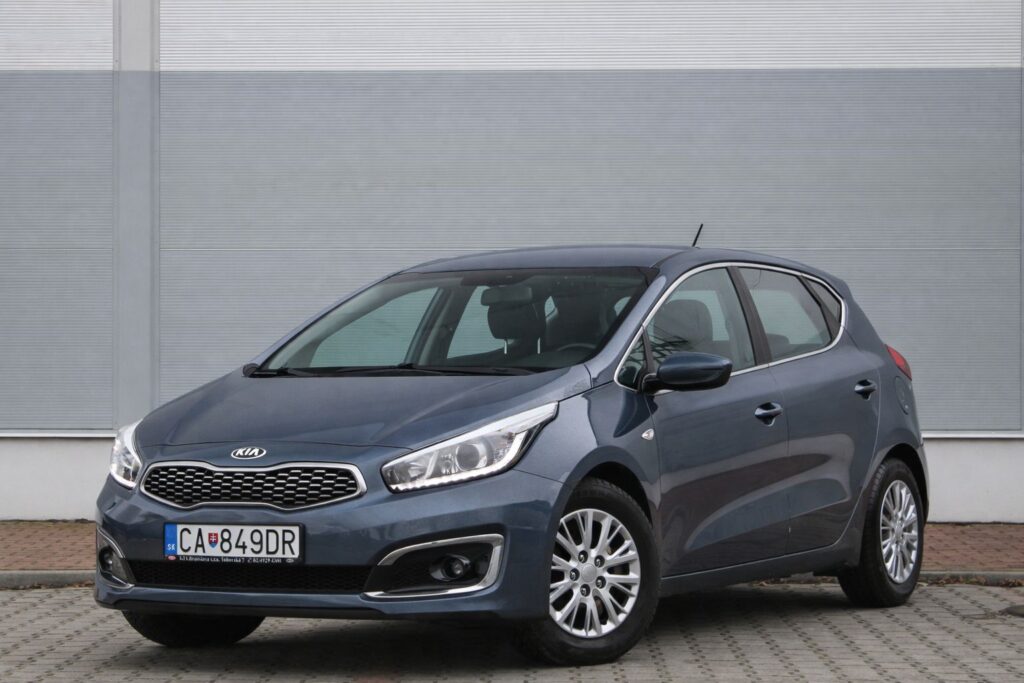 Kia Ceed 1.4 CRDi Silver / AJ NA SPLÁTKY / PROTIÚČET /