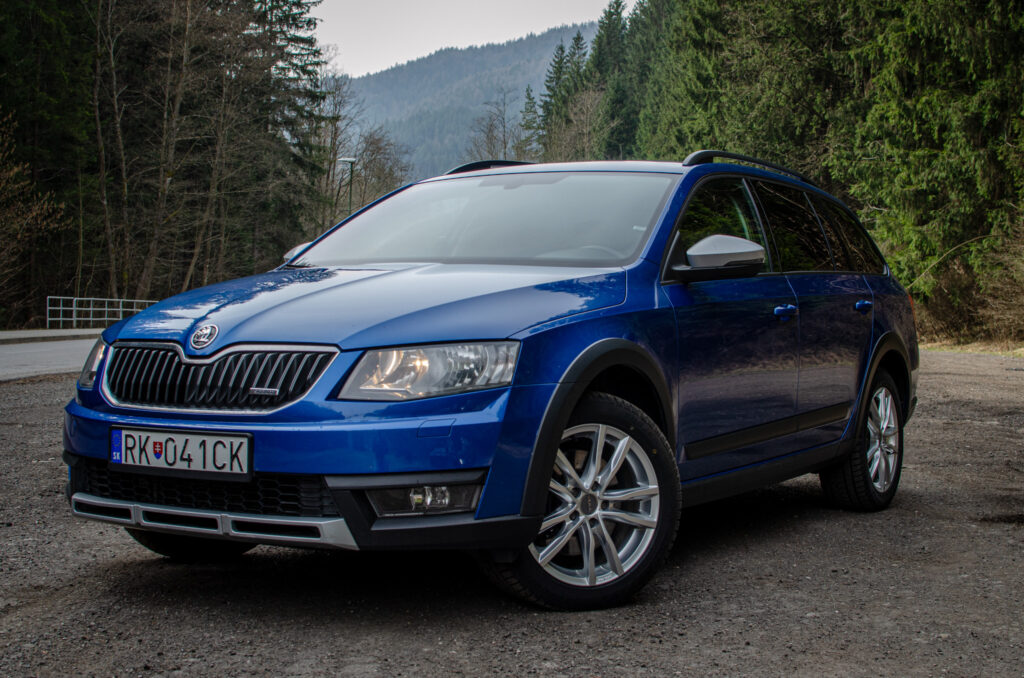 Škoda Octavia Combi SCOUT 2.0 TDI DSG 4x4, 135kW, A6, 5d. / AJ NA SPLÁTKY / PROTIÚČET