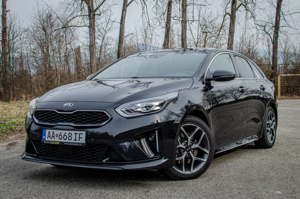 Kia ProCeed 1.6 CRDi SCR GT-Line DCT, 100kW, A7, 5d. / AJ NA SPLÁTKY / PROTIÚČET
